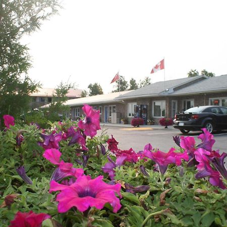Moonlight Inn And Suites Σάντμπερι Εξωτερικό φωτογραφία